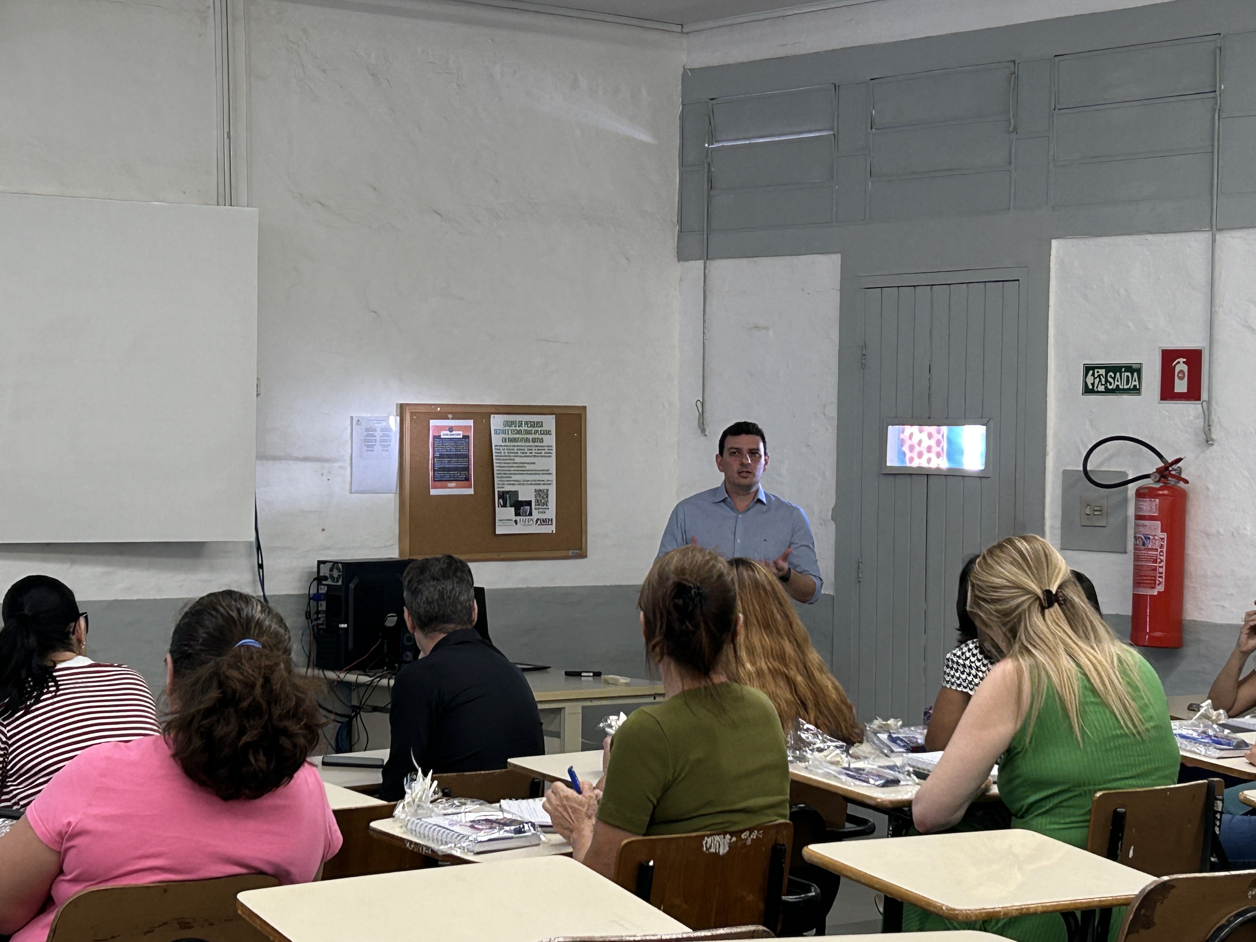 Imagem da notícia FUNEPE lança 9ª edição do Programa de Bolsas Aluno 10