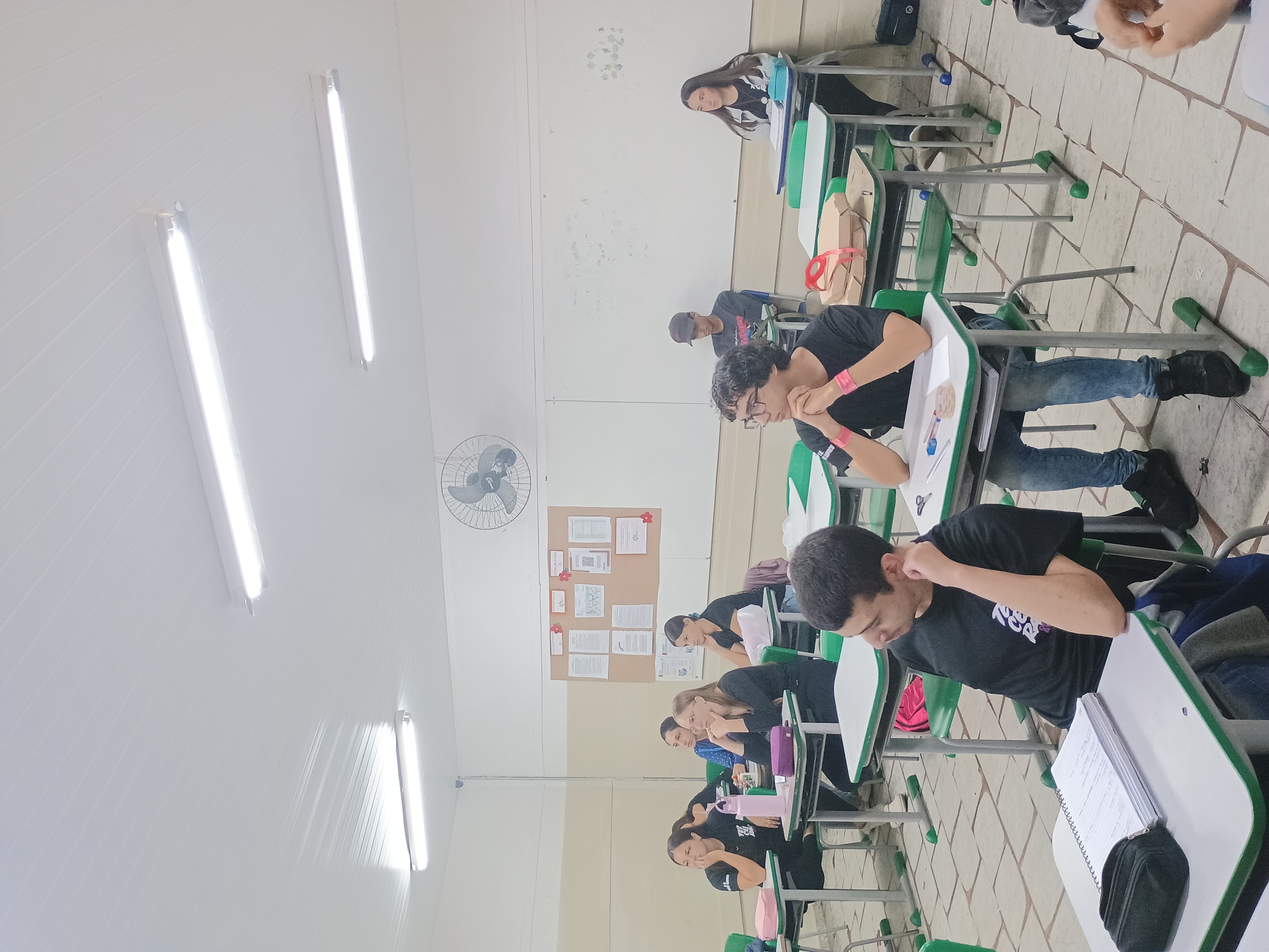 Imagem da notícia Bate-Papo FUNEPE - projeto inspira estudantes sobre carreira profissional na Escola Ester Eunice