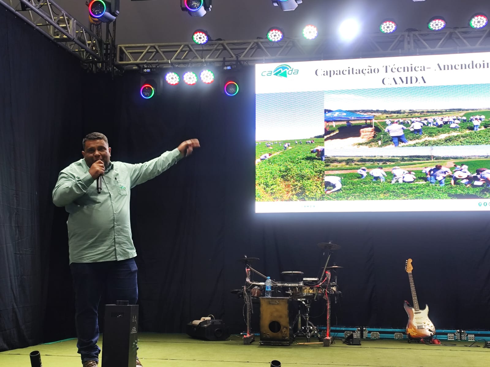 Imagem da notícia Curso de Engenharia Agronômica participa da 7ª Feira do Agronegócio