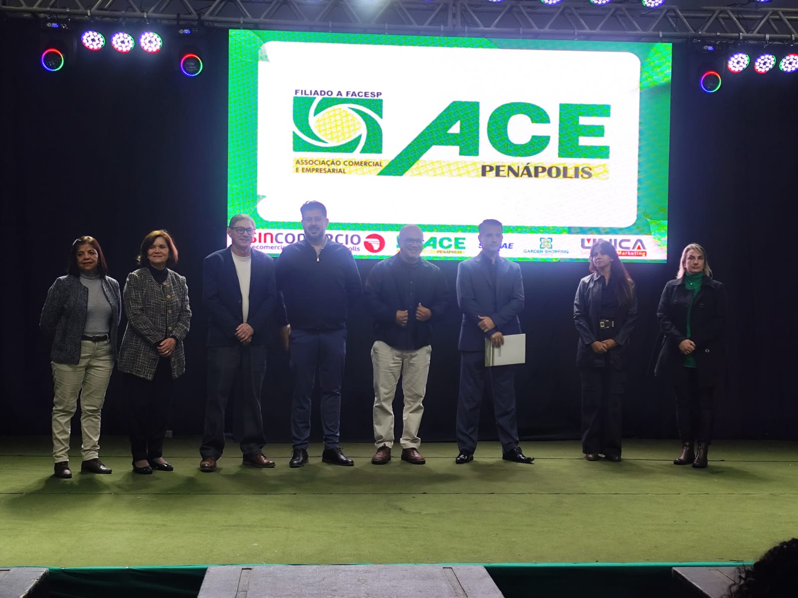 Homenagem FUNEPE • Confira o segundo dia da 7ª Feira do Agronegócio 