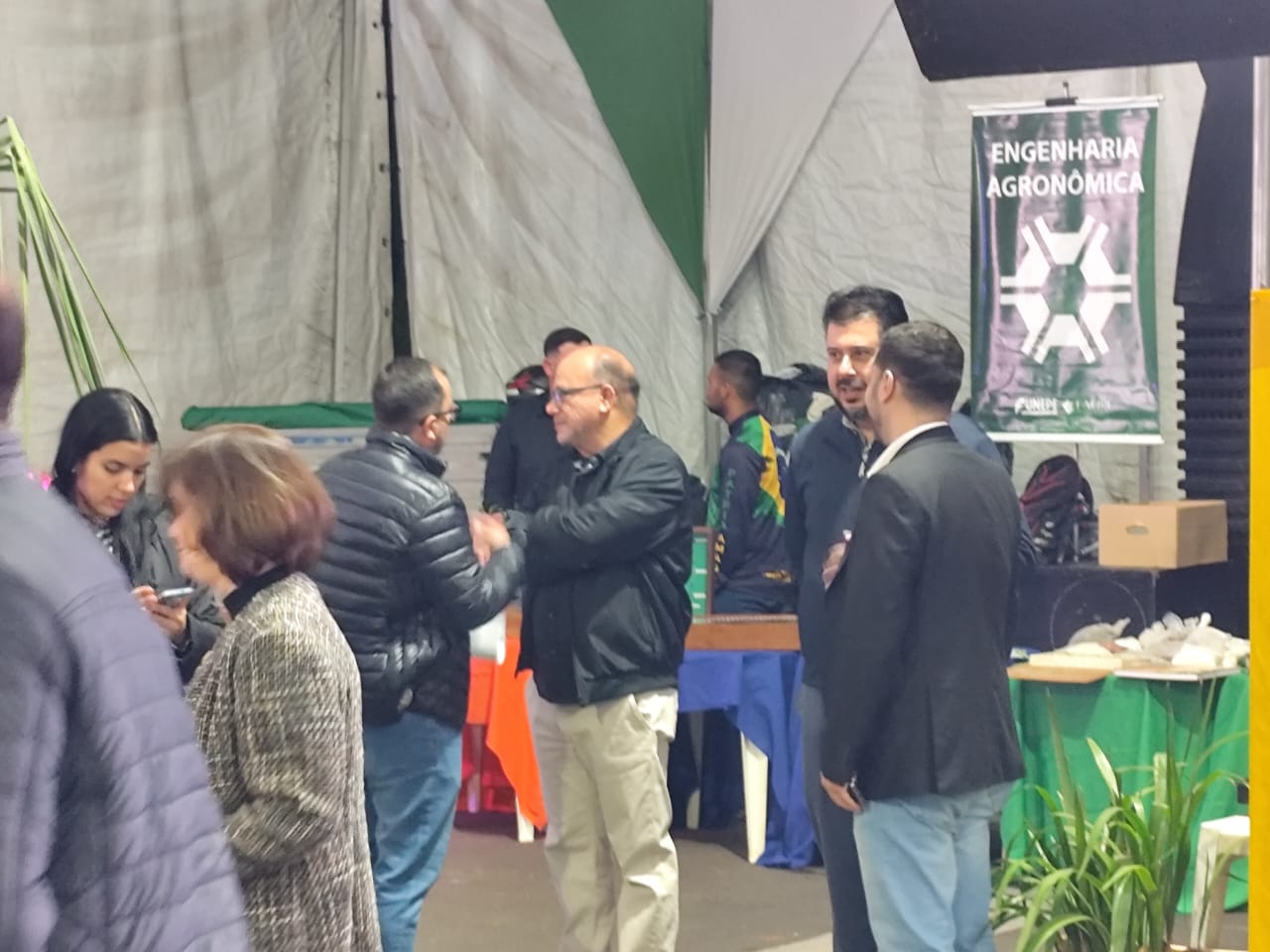 Imagem da notícia Homenagem FUNEPE • Confira o segundo dia da 7ª Feira do Agronegócio