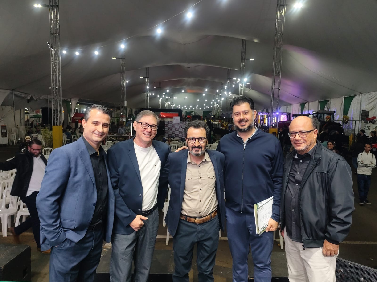 Imagem da notícia Homenagem FUNEPE • Confira o segundo dia da 7ª Feira do Agronegócio