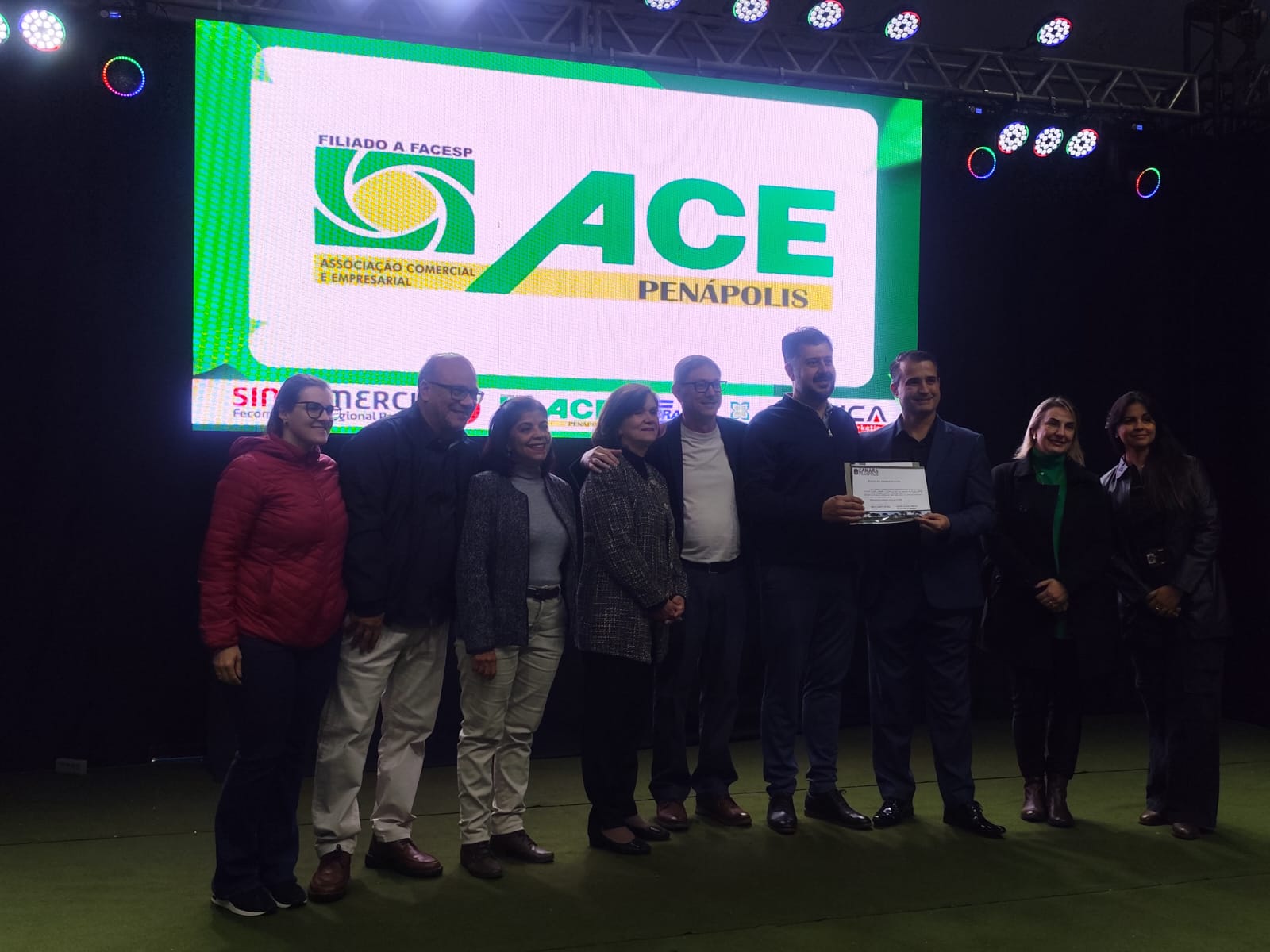 Imagem da notícia Homenagem FUNEPE • Confira o segundo dia da 7ª Feira do Agronegócio