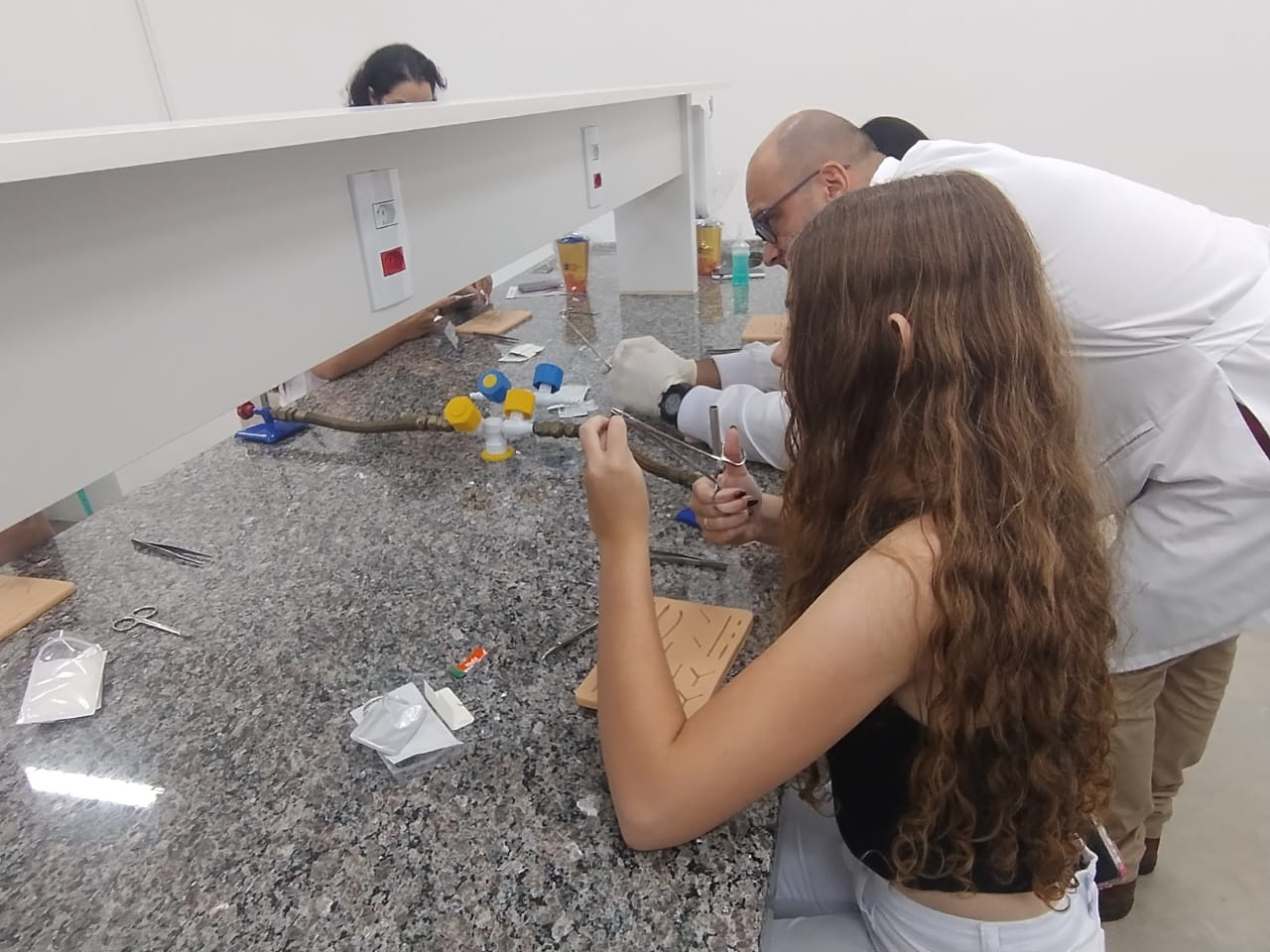 Imagem da notícia Aula Experimental de Medicina: experiência de sucesso para os jovens presentes