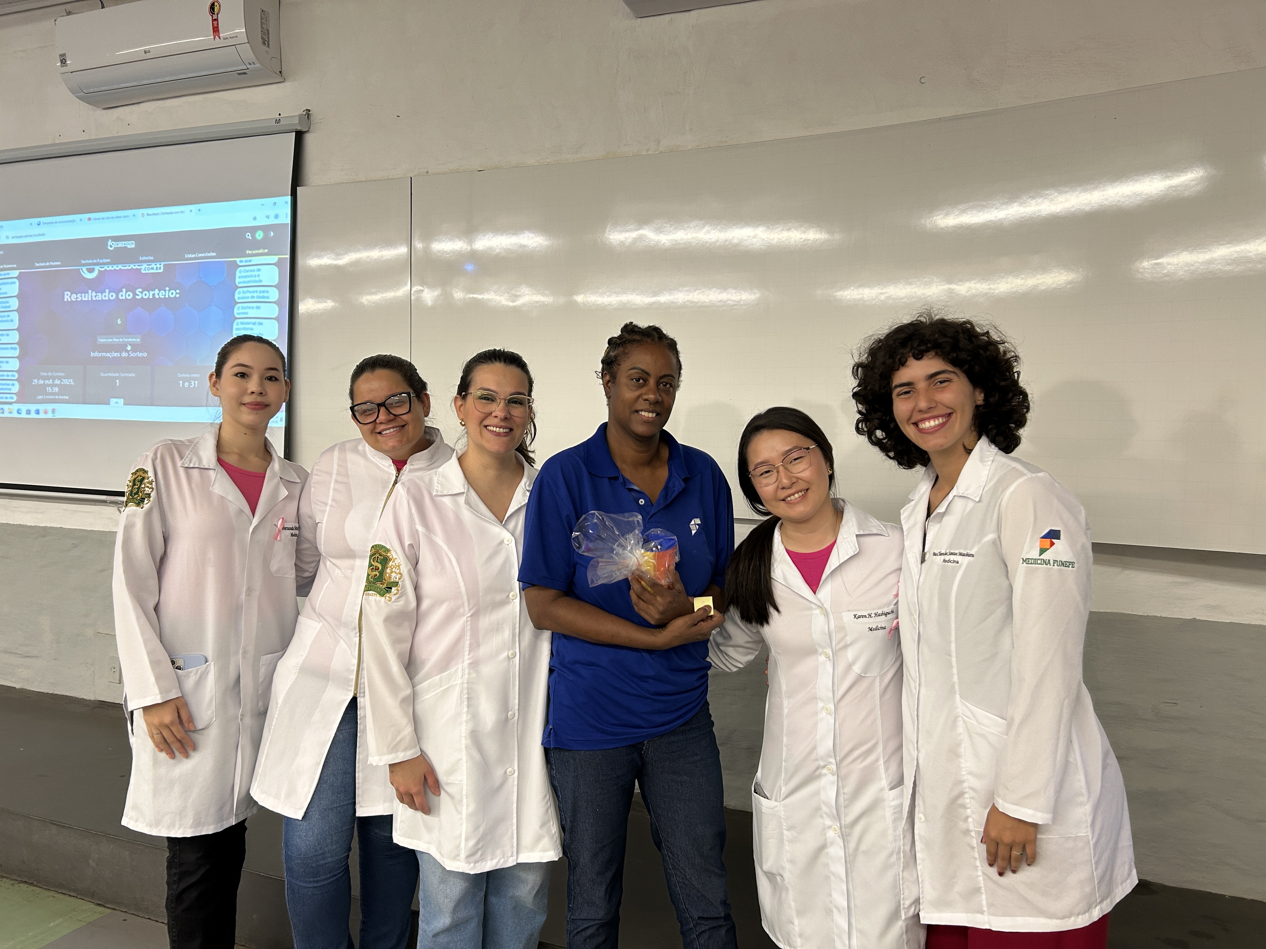 Imagem da notícia CIPA da FUNEPE Promove Ação de Conscientização no Outubro Rosa