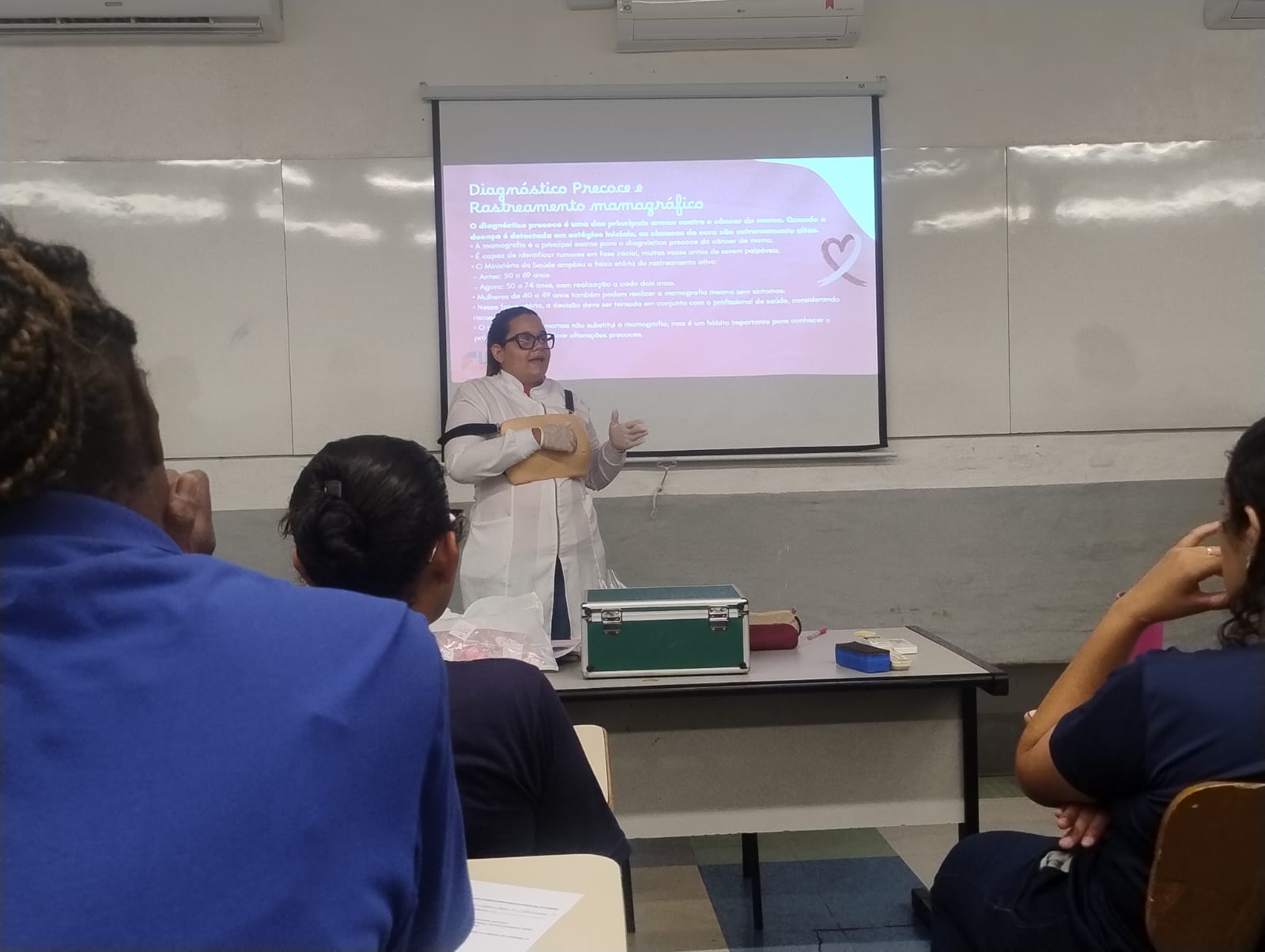 Imagem da notícia CIPA da FUNEPE Promove Ação de Conscientização no Outubro Rosa