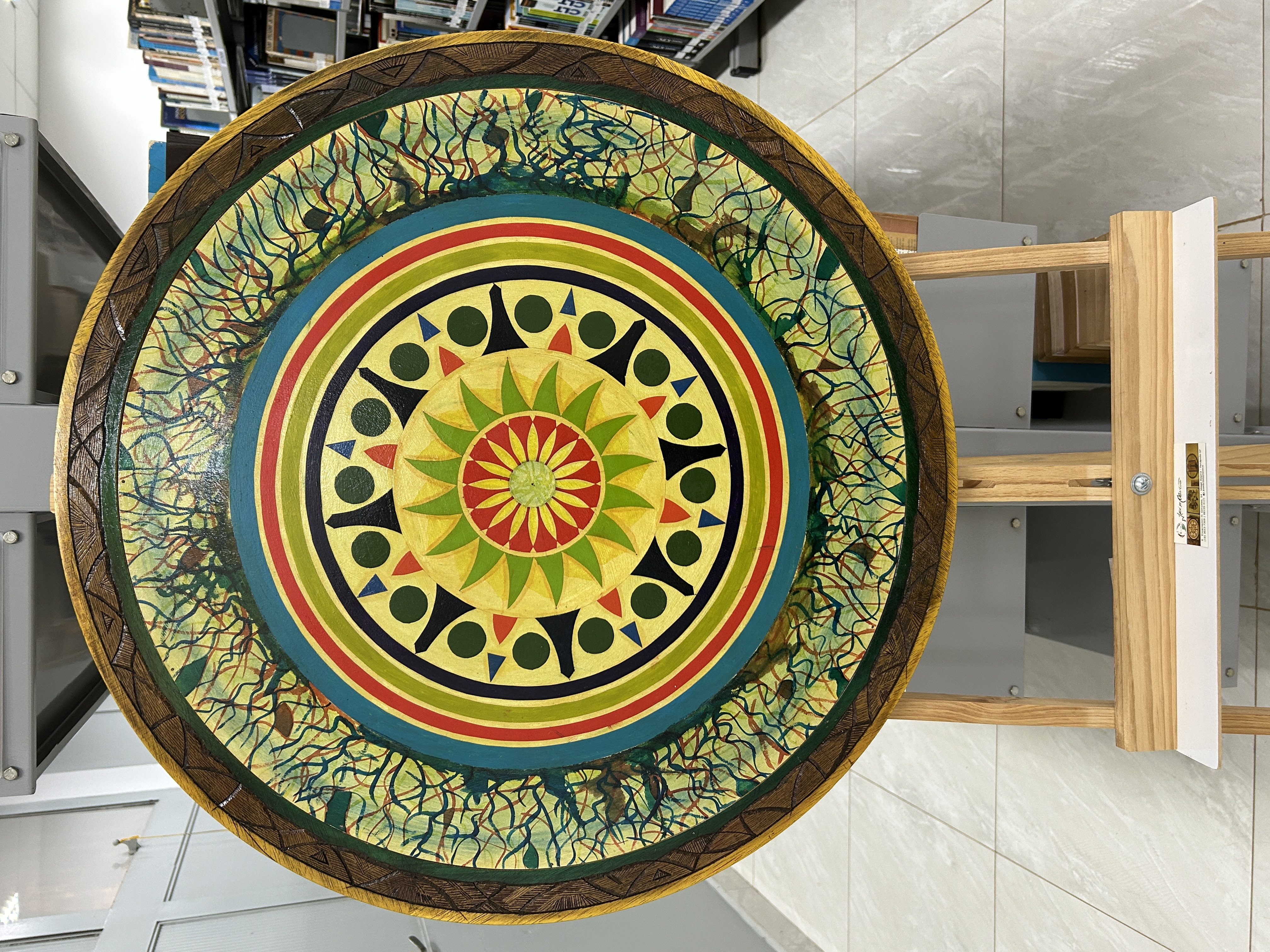 Imagem da notícia Biblioteca inicia o ano com novo calendário de Exposições Artísticas