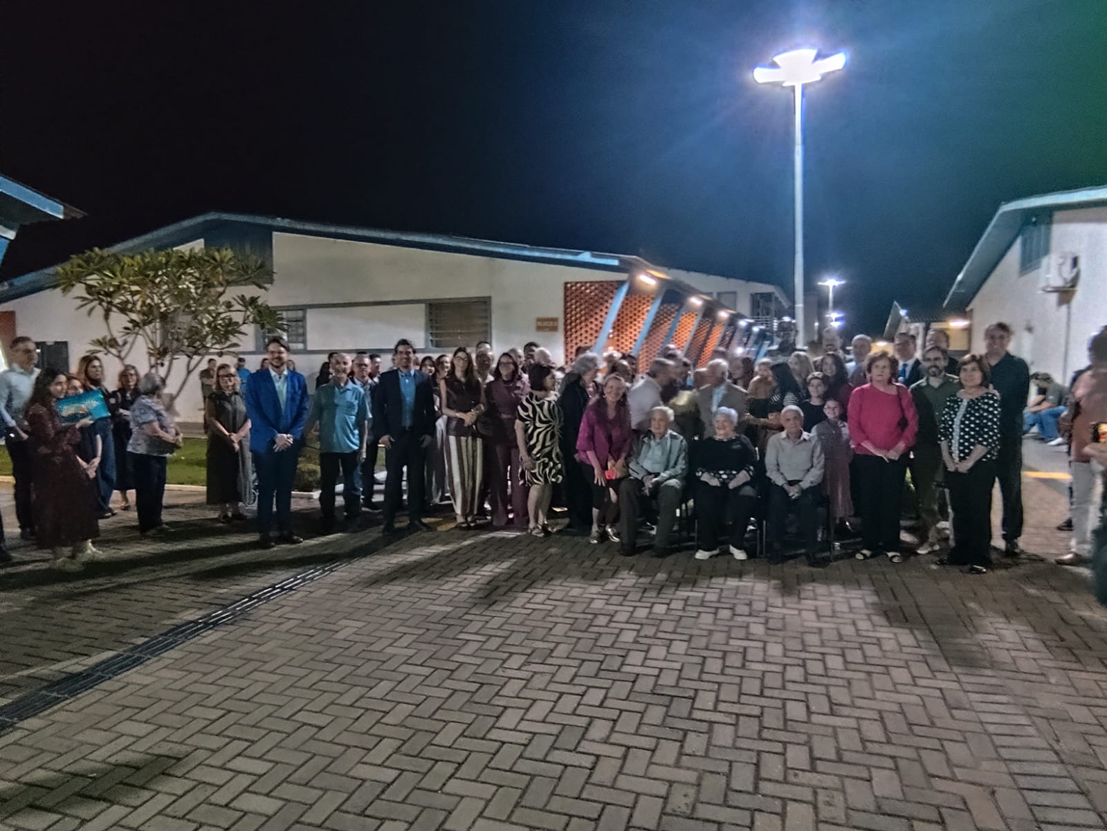 Imagem da notícia FUNEPE celebra 60 anos com cerimônia de homenagens e inauguração de busto do fundador