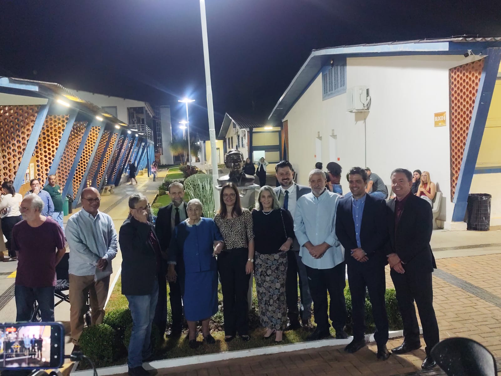 Imagem da notícia FUNEPE celebra 60 anos com cerimônia de homenagens e inauguração de busto do fundador