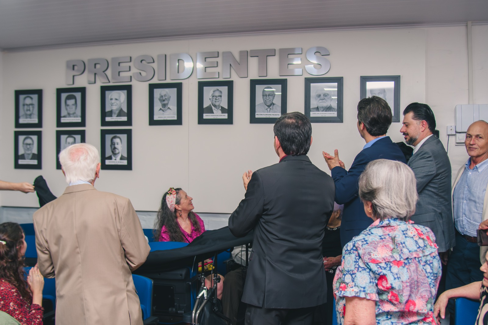 Imagem da notícia FUNEPE celebra 60 anos com cerimônia de homenagens e inauguração de busto do fundador
