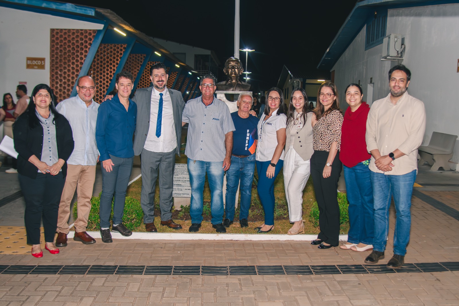 Imagem da notícia FUNEPE celebra 60 anos com cerimônia de homenagens e inauguração de busto do fundador