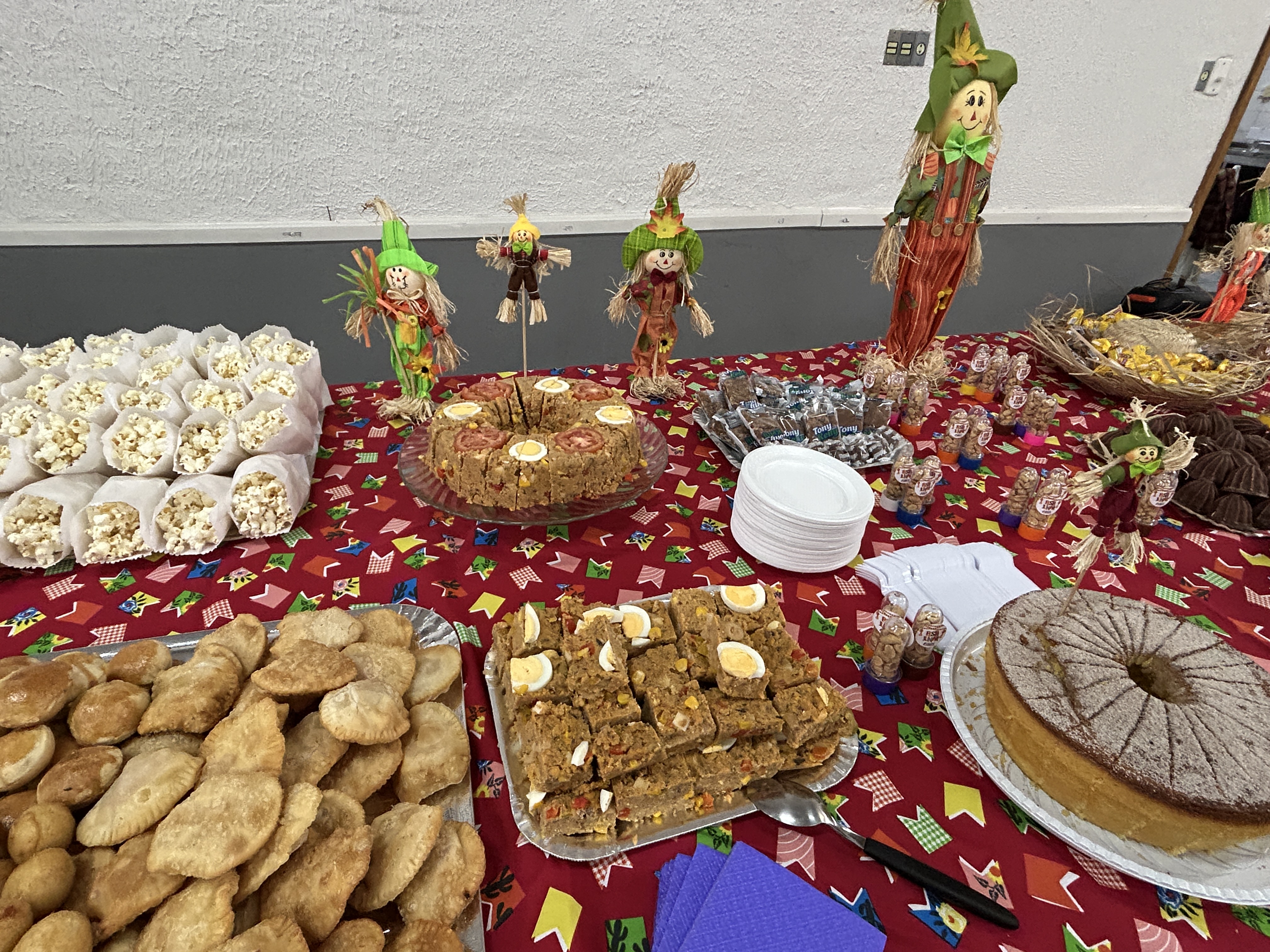 Imagem da notícia FUNEPE promove festa junina para funcionários administrativos em evento de confraternização