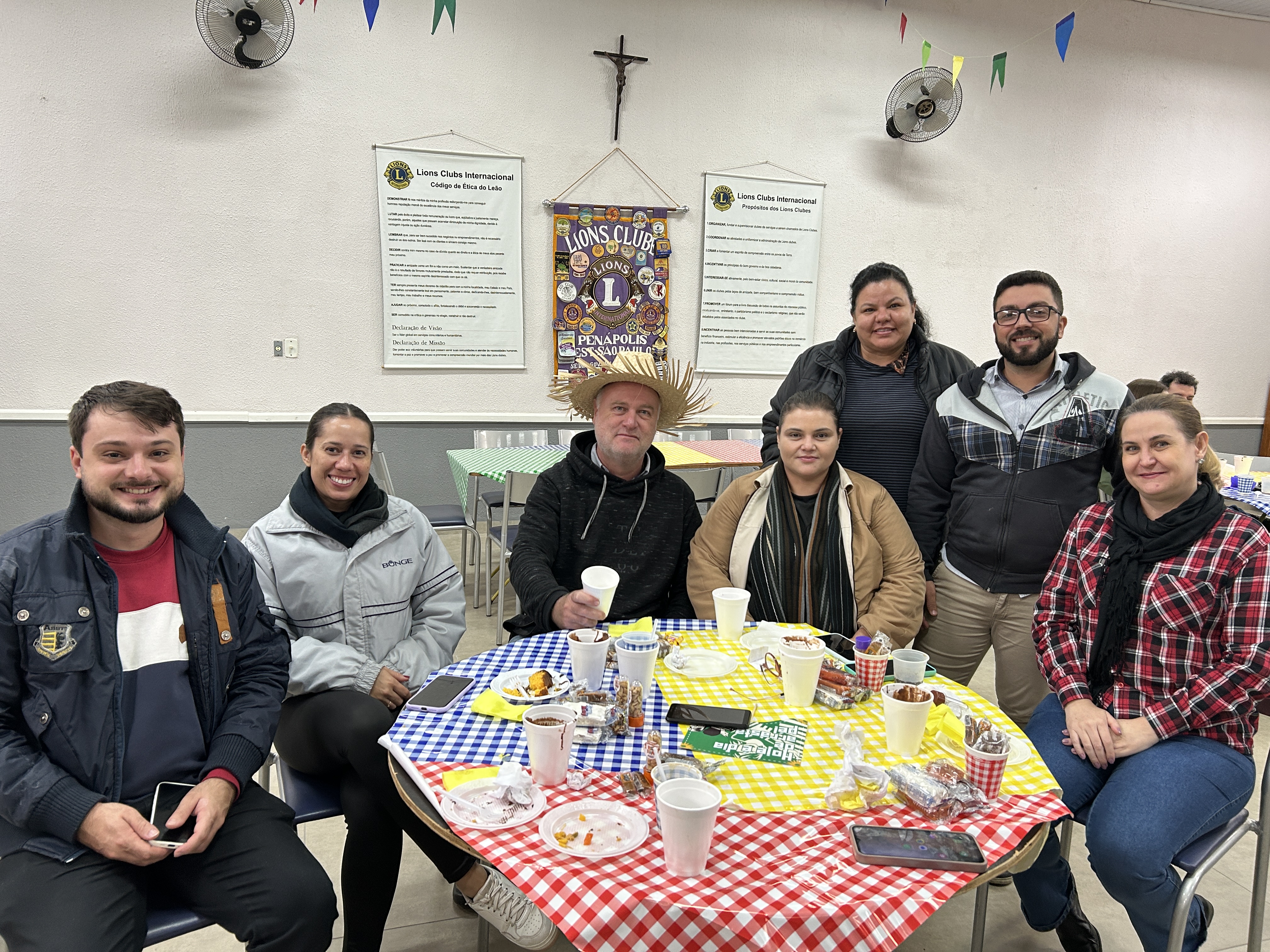 Imagem da notícia FUNEPE promove festa junina para funcionários administrativos em evento de confraternização