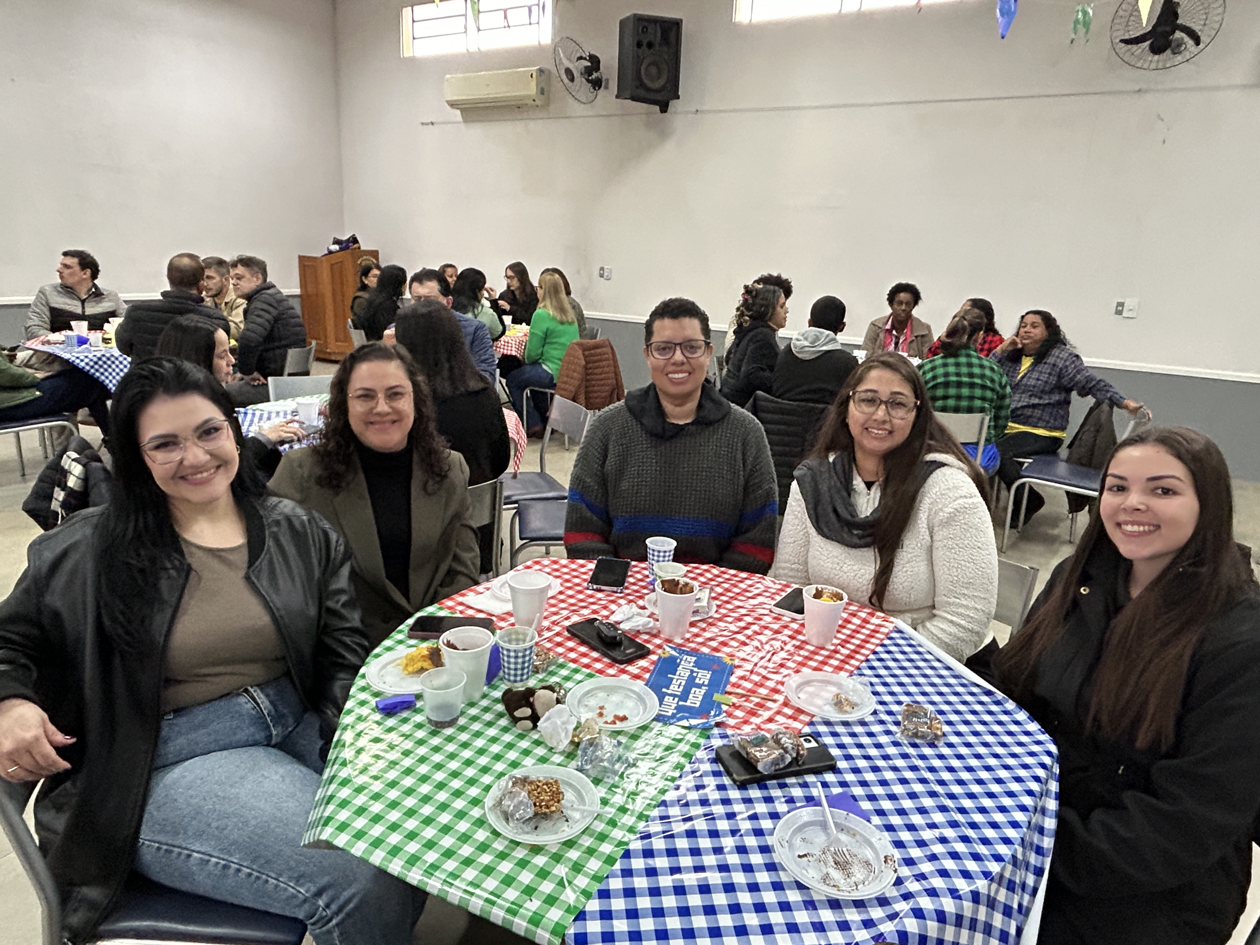 Imagem da notícia FUNEPE promove festa junina para funcionários administrativos em evento de confraternização