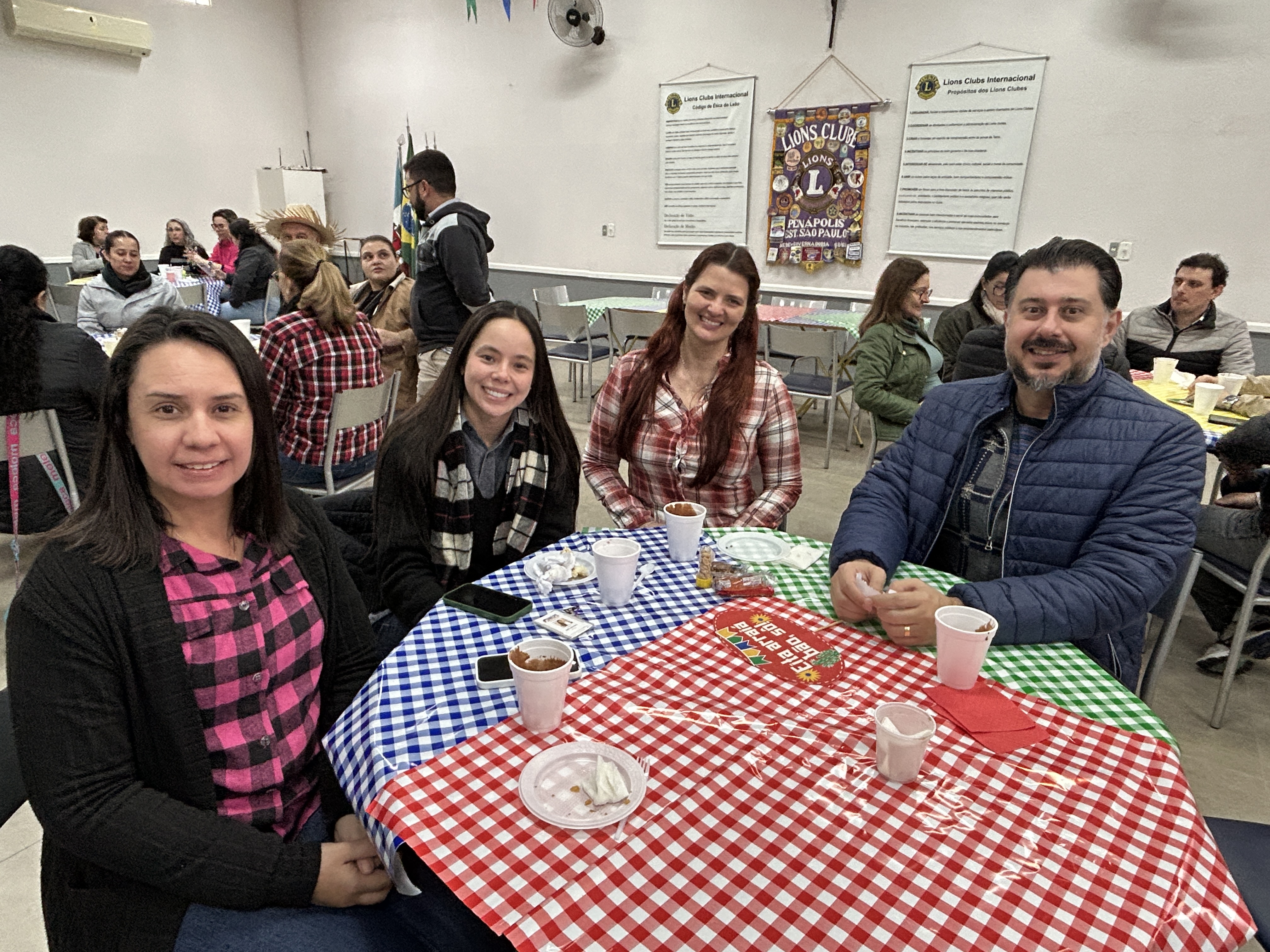 Imagem da notícia FUNEPE promove festa junina para funcionários administrativos em evento de confraternização