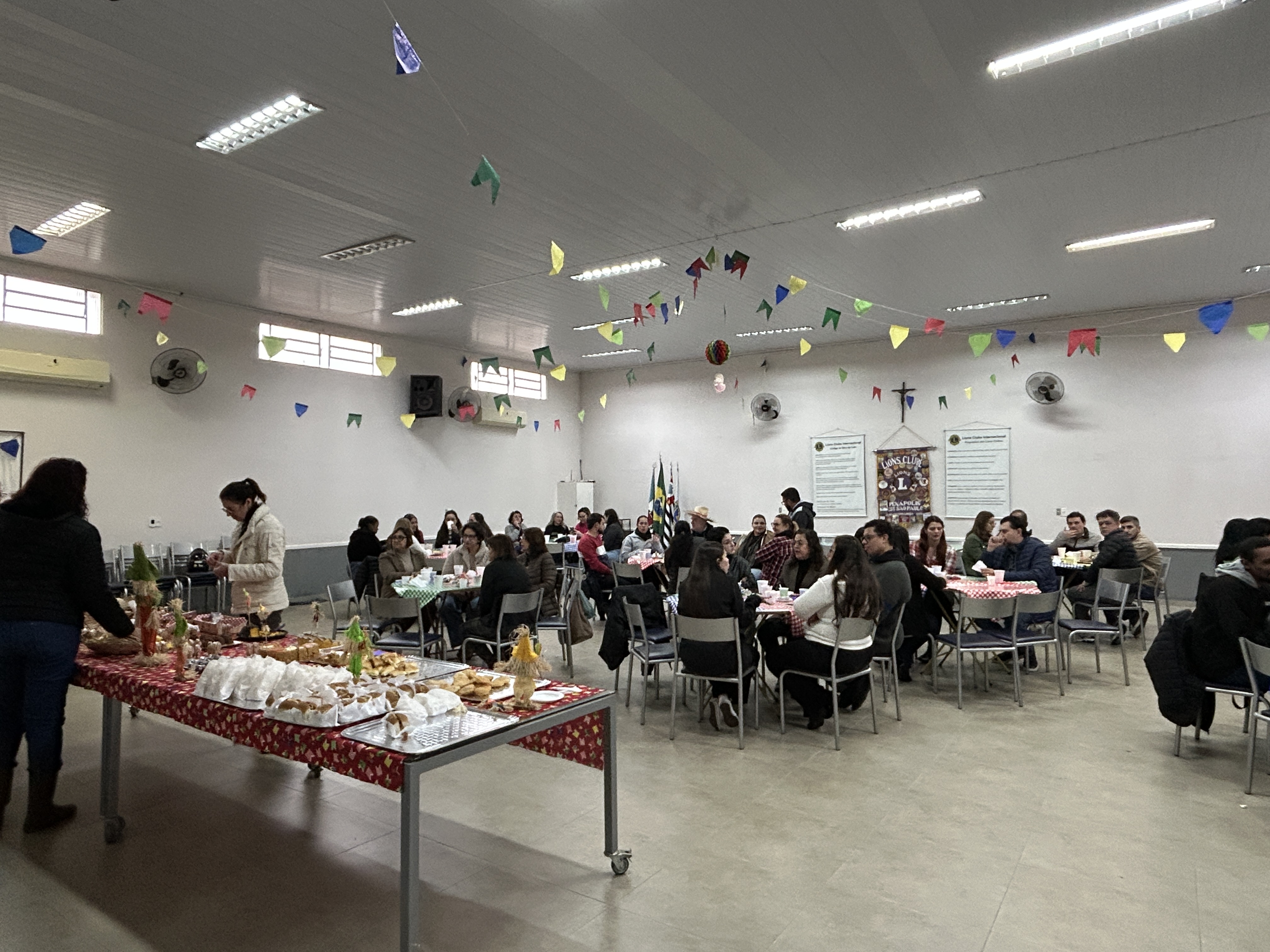 Imagem da notícia FUNEPE promove festa junina para funcionários administrativos em evento de confraternização