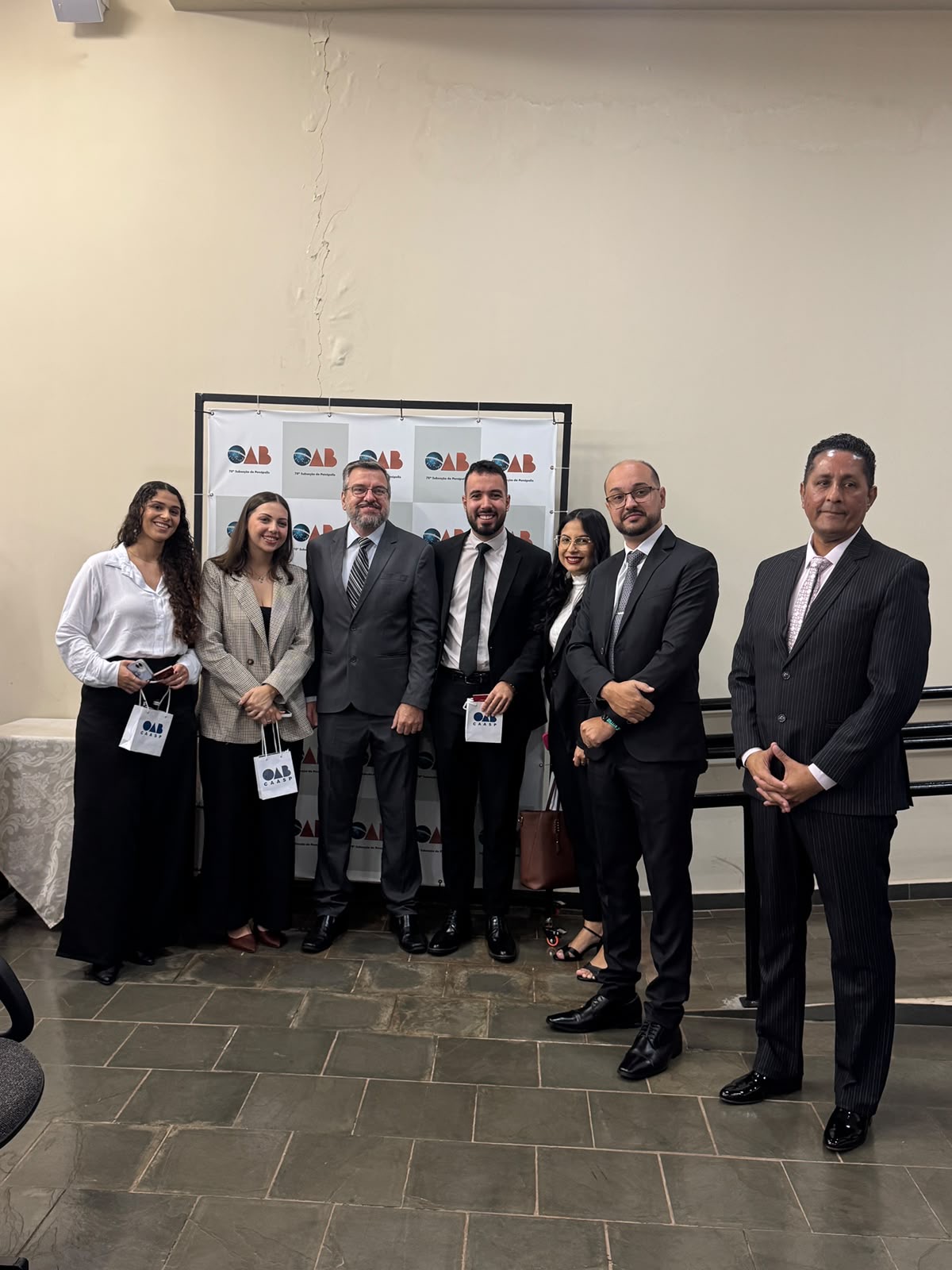 Imagem da notícia Curso de Direito celebra conquistas de alunos egressos