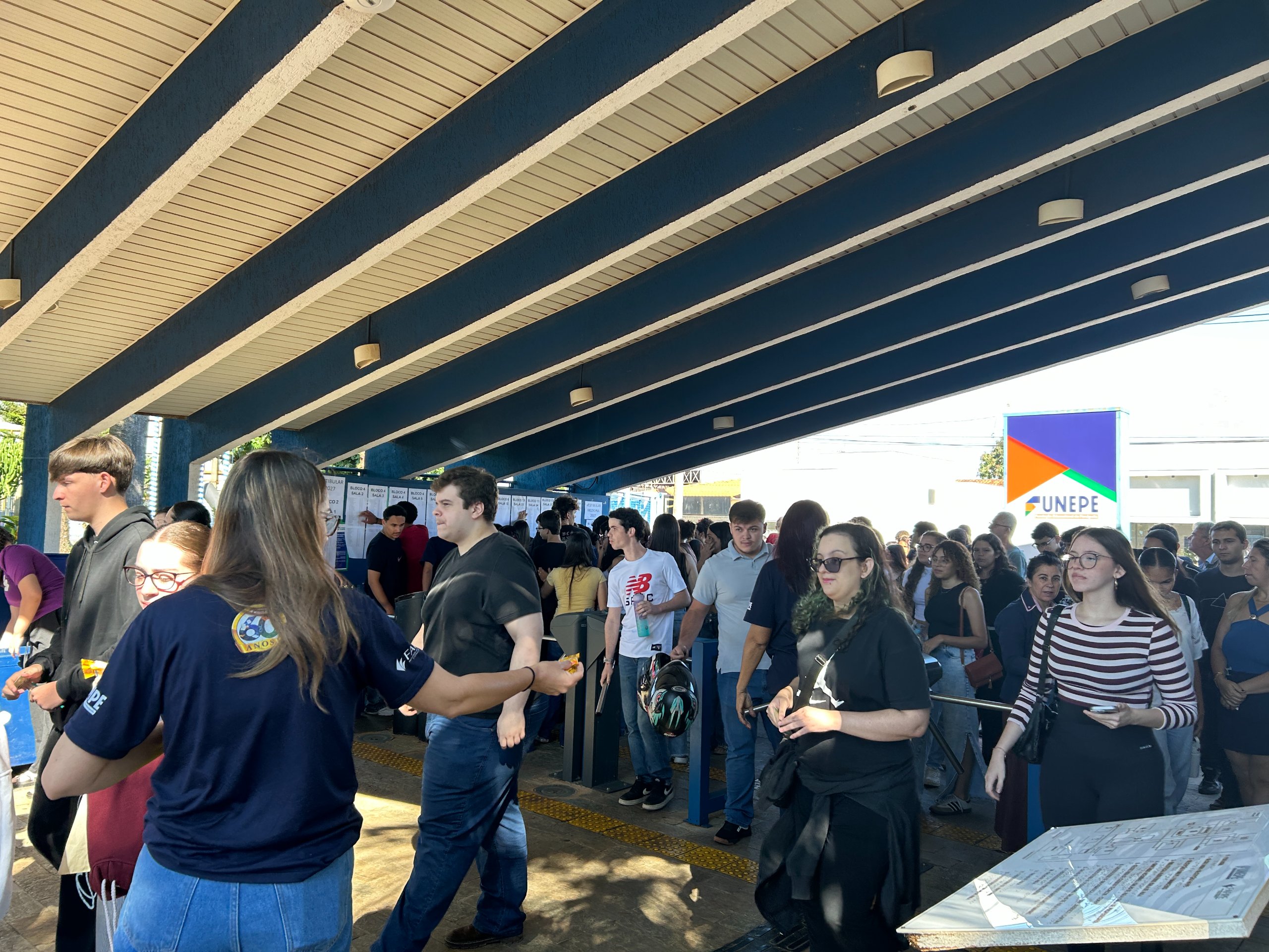 Imagem da notícia Domingo de Vestibular: Campus I da FUNEPE recebe público de Penápolis e região